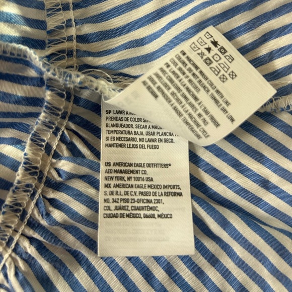 Preppy American Eagle Outfitters Blue and White Seersucker Wrap Dress. Academia - Picture 11 of 11